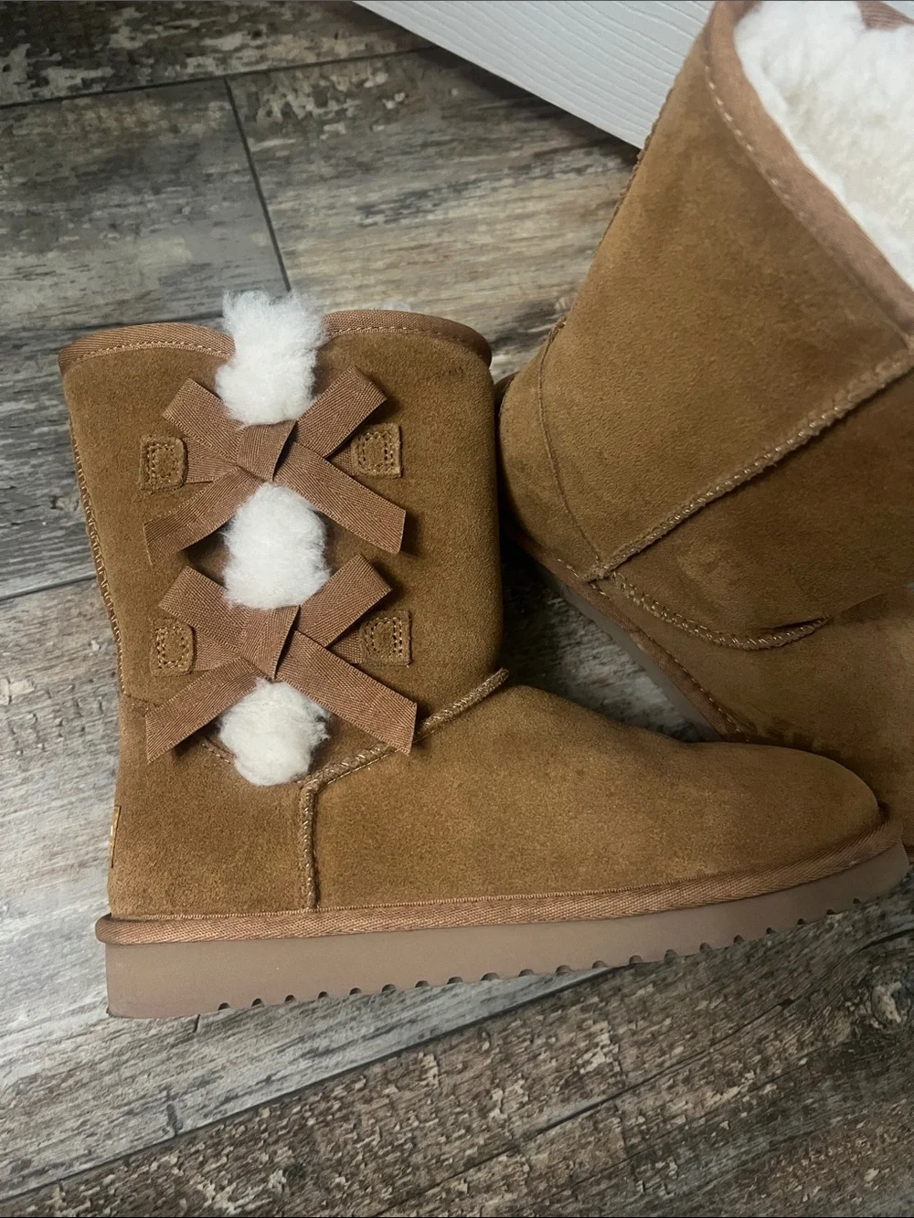 Koolaburra suede winter